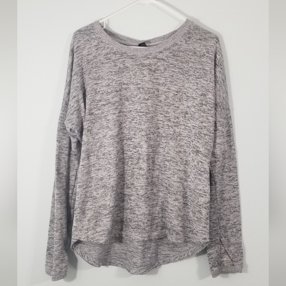 90° By Reflex Long Sleeved with Thumbholes Sweater. Size Large. - Picture 1 of 6